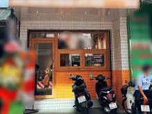 Hình ảnh Cho thuê mặt bằng mặt tiền đường Bùi Thị Xuân quận 1 - Lối đi riêng