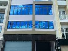 Hình ảnh Cho thuho thuê MT DUY NHẤT ngang 8.5*17m Đ. CMT8 4 Lầu vỉa hè 10m 80tr