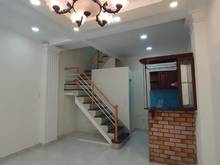 Hình ảnh Chính chủ cần bán gấp nhà 47.8m2 Quận 2- sổ riêng