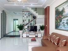Hình ảnh Nhà ngay chợ trung tâm, đối diện trường học cấp 1