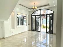 Hình ảnh Bán nhà đằng sau BV Gia Định, HXH 6M, 5 tấm, trang bị thang máy 73m2