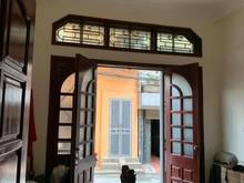 Hình ảnh TRẦN QUỐC HOÀN-2 mặt ngõ ô tô tránh