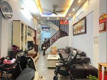 Hình ảnh Thái Thịnh, DT 37m2 x4T, MT 3.5m, vuông vắn, ngõ thẳng tắp, gần phố