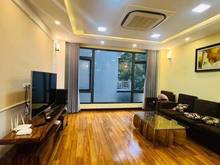 Hình ảnh Bán nhà Hoàng Cầu 11 tỷ, 50m2 x 4 tầng, mt4.5m, ô tô kinh doanh