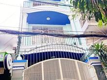 Hình ảnh Cho thuê nhà hẻm xe hơi Thành Thái 4x17m 3 lầu 5pn 4wc Q10