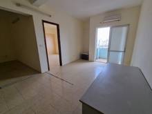 Hình ảnh Bán cc 184 Hoàng quốc việt 82m2, 2 ngủ, view thoáng, sđcc