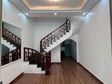 Hình ảnh Bán nhà trệt lầu đường Lã Xuân Oai , P. TNPA , Quận 9