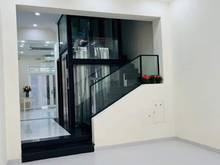 Hình ảnh Nguyễn Thị Định 5 tầng thang máy, vỉa hè, ô tô tránh, kinh doanh.