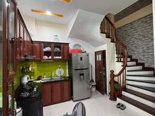 Hình ảnh CHÍNH CHỦ BÁN GẤP nhà Cầu Giấy 48m2 x 5T. Giá siêu hấp dẫn chỉ 5,25 Tỷ