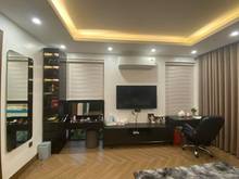 Hình ảnh Cho thuê nhà NGUYỄN THIỆN THUẬT sát bên NGUYỄN THỊ MINH KHAI Quận 3.