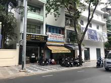 Hình ảnh Cho thuê mặt bằng + lầu 1mặt tiền Trương Định, P. Bến Thành, Q1