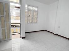 Hình ảnh Chính chủ bán gấp nhà hẻm xe hơi đường 3 tháng 2 quận 10 DT 4x13 2 lầu