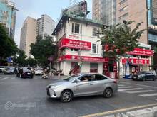 Hình ảnh MB có 102 , 2MT Nguyễn Huệ.DT ngang 12m sử dụng 1000m2, giá 700tr/th