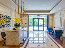Hình ảnh Bán Saigon Royal 2PN2WC view sông Bitexco NT cơ bản tiện thiết kế.