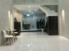 Hình ảnh Nguyên căn Hoàng Diệu 2 lầu 4 phòng ST nội thất cao cấp giá 18 triệu