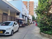 Hình ảnh Ngay Aoen Tân Phú, 48m2 (4x12m) Trệt Lầu 2Phòng Ngủ Xe Hơi Đỗ Cửa.