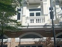 Hình ảnh Dĩ An: Nhà 3 tầng ngang chợ lớn, SHR, sang tên ngay - Giá chỉ 4.85 tỷ