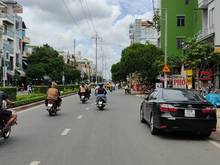Hình ảnh Bán nhà Lạc Long Quân - Phường 5 - Quận 11 - 2 lầu - Gia 4ty450tr