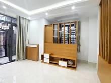 Hình ảnh Nhà HXH, Quận 10, 48m2, 5 Tầng Kiên Cố, 6PN, 7WC