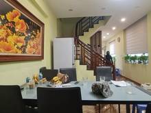 Hình ảnh Nhà đẹp phố Nguyễn Sơn ngõ thông 50m 5 tầng giá 7,6 tỷ