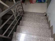 Hình ảnh Cho con du học bán nhà Cách Mạng Tháng 8,Q3,70m 5tầng,3x20,nở hậu 4,5m