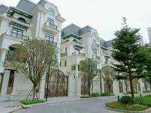 Hình ảnh MT Nguyễn Thị Minh Khai, P. Bến Thành, Q1, DT: 6m2x19m, 3L, HĐT 150tr
