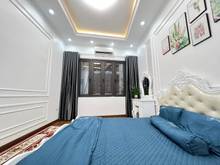 Hình ảnh Bán nhà đường láng lô góc 2 mặt thoáng 40m x 4 tầng, giá bán 4, 4  tỷ
