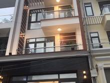 Hình ảnh Cho thuê nhà MT đường Lý Chính Thắng, Quận 3. DT 5X20M. GIÁ 50 TRIỆU