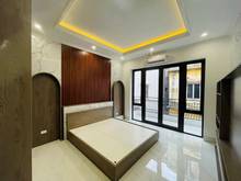 Hình ảnh Bán nhà hoàng quốc việt, gần phố, ngõ thông, hơn 4 tỷ.