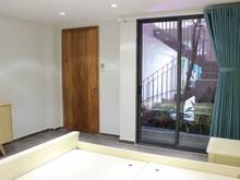 Hình ảnh Cần bán rất gấp giá tốt nhà MT đường Ỷ Lan. DT: 8.2x20 vuông vắn