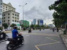 Hình ảnh Nhà hiện trạng Trệt 2 Lầu. cần bán tại Lũy Bán Bích-20 Tỷ