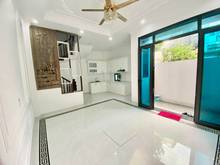 Hình ảnh Bán Nhà Phố Trạm Long Biên 31m2, 5 Tầng Chỉ 5 Tỷ.