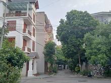 Hình ảnh Biệt thự Nguyễn Thanh Bình ( Lê Văn Lương kéo dài) 186m2 4 tầng.