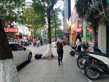 Hình ảnh Nhà Đội Cấn 54m 5 tầng mt 6m giá 7,5 tỷ