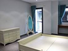 Hình ảnh Bán nhà HXH khu nội bộ đường Bành Văn Trân. DT: 10m x 18m