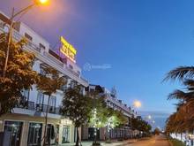 Hình ảnh Chính chủ cần bán căn shophouse mặt đường QL 10, DT 120m2, giá 5 tỷ 8