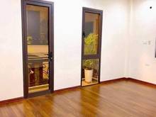 Hình ảnh Nhà bán phố Nguyễn Văn Cừ, Long Biên 54  5  5  lô góc