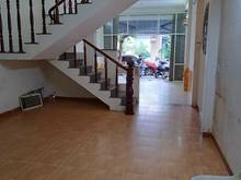Hình ảnh Cho thuê nhà 2 tầng mt đường tiên sơn 7
