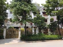 Hình ảnh Biệt thự tây hồ,  ciputra, nội thất, sân vườn đẹp 0909858789