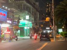 Hình ảnh Phòng có bancon, full nội thất, tiện ích đầy đủ, hẻm taxi, đường thông