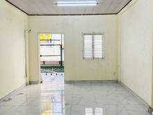 Hình ảnh Nhà HBG CMT8, Quận 10, 3 tầng, ngang 3.7, chỉ hơn 5 tỷ.