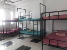 Hình ảnh Cho nam nữ thuê phòng giường tầng máy lạnh