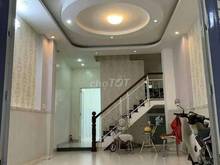 Hình ảnh Nhà hẻm xe hơi 188 Cao Đạt - Quận 5 - Spa - Nha Khoa - Áo Cưới