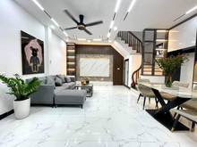 Hình ảnh Bán nhà em MP Ngọc Lâm 75m2 4t mt 5m giá 11 tỷ. Nhà lô góc mặt ngõ KD.