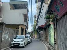 Hình ảnh Nhà đẹp Phố Trạm, Long Biên. 35M X 5T, ngõ thông ô tô vào nhà 4.95 tỷ.