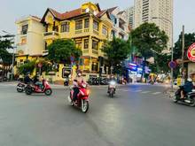 Hình ảnh Bán nhà góc 2 mặt tiền Nguyễn Sơn Hà (Cao Thắng) P5, Quận 3 (14x18m)