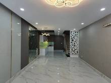 Hình ảnh Cho thuê nhà mới xây Nơ Trang Long gần Chu Văn An gần Lê Quang Định