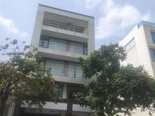 Hình ảnh Cho Thuê Nhà Mới Phạm Văn Bạch , P.15 , Q.Tân Bình,  10x20m, Hầm 1T3L