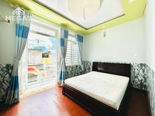 Hình ảnh Phòng nội thất cơ bản có ban công tại Tên Lửa