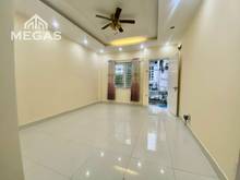 Hình ảnh Phòng siêu rộng Full nội thất ngay Tân Hương ngập nắng và gió